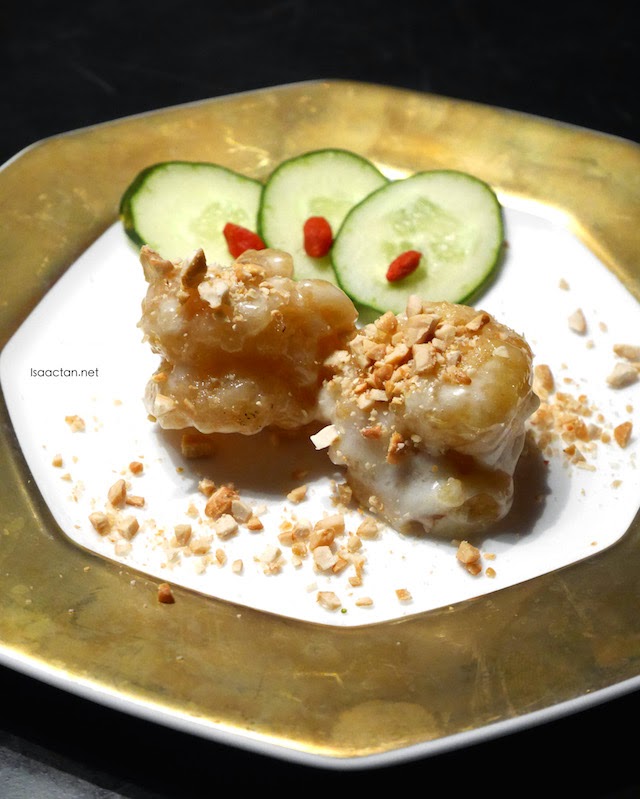 Deep Fried Prawns with Chef Heng’s Mayonnaise Sauce