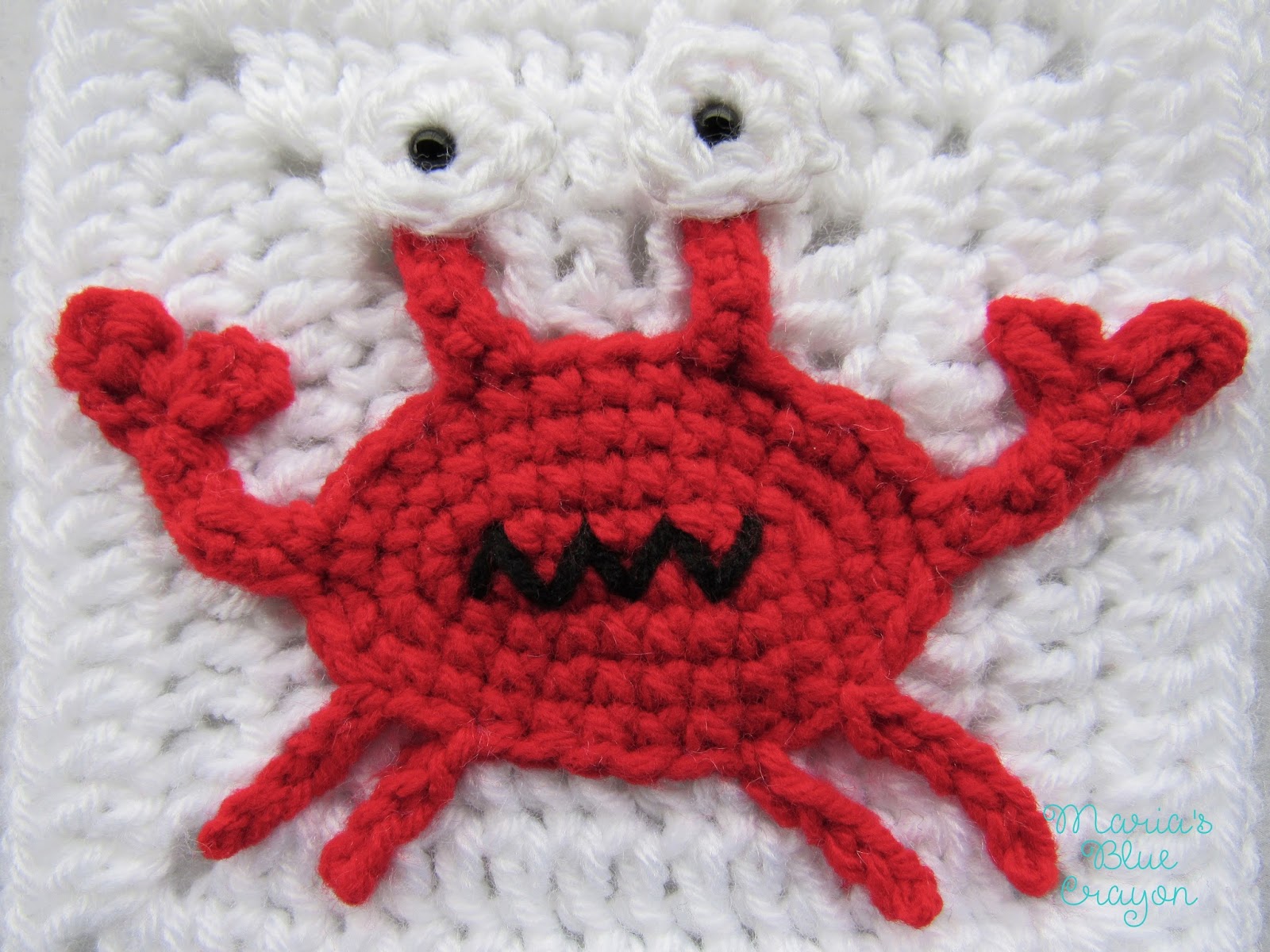 crochet-crab-applique-ocean-themed-blanket-free-crochet-pattern