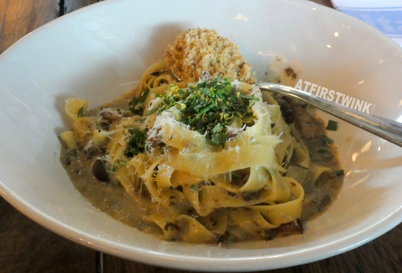 Jamie's Italian Markthal pasta sampling