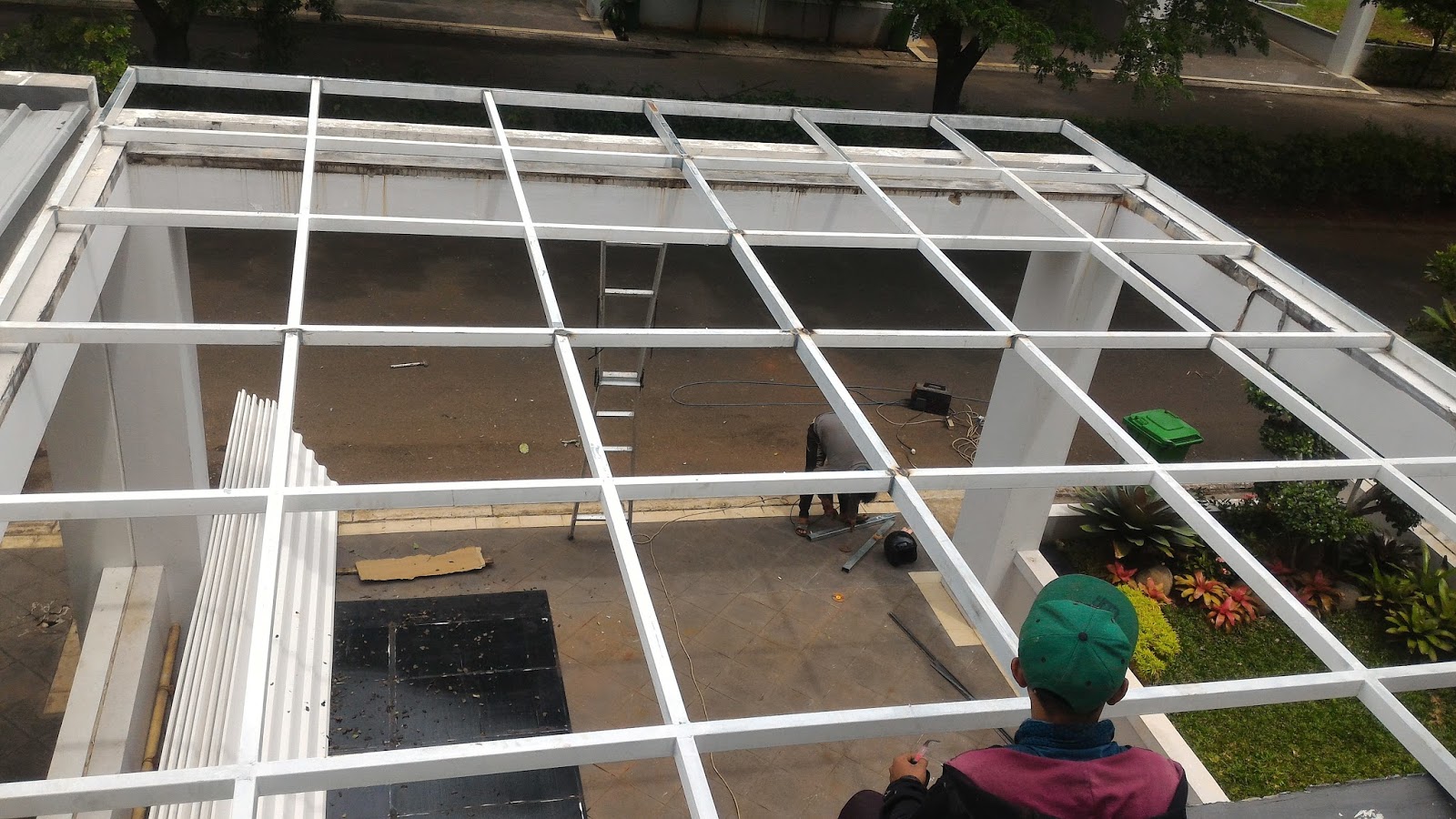 Pemasangan Canopy Di Jakarta Barat Bengkel Las Jabodetabek Pemasangan Canopy Di Jakarta Barat Bengkel Las Jabodetabek