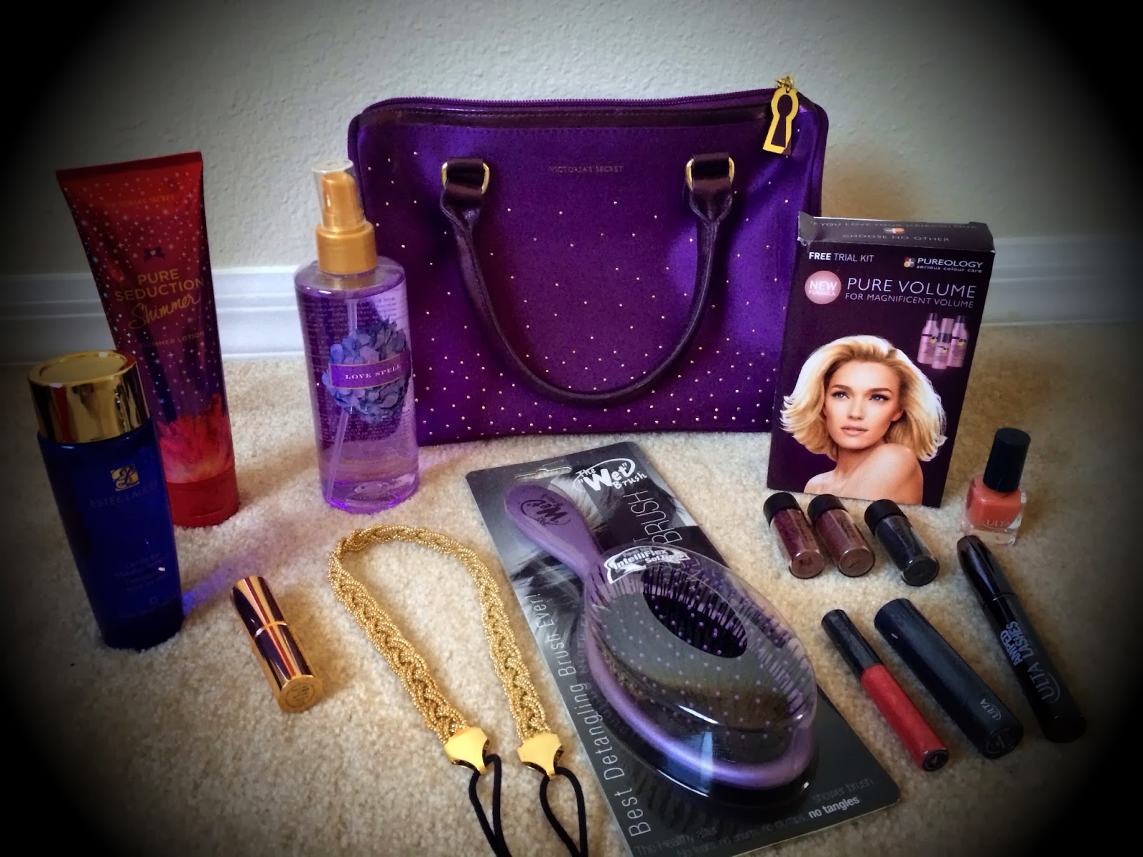 Blogiversary Beauty Bag Giveaway! Martinis Bikinis