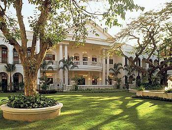 Traveler Guide: Hotel Majapahit Symbolises The Pride Of Surabaya And