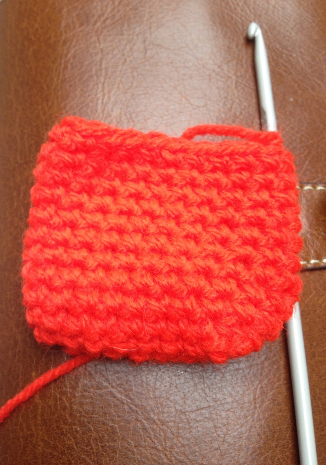 Mum's Simply Living Blog Crochet Pocket Travel Tissue Holder