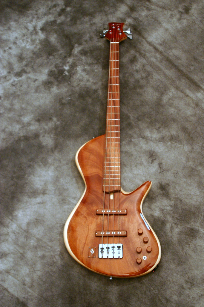 Ziegenfuss Guitars Crotch Mahogany Singlecut Bass