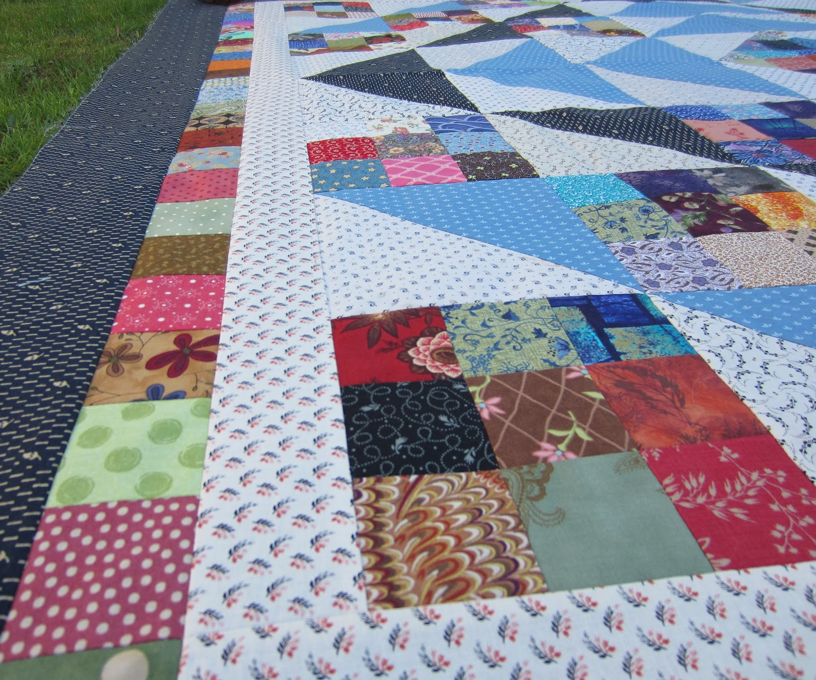 sandy-quilts-scrappy-nine-patch-quilt