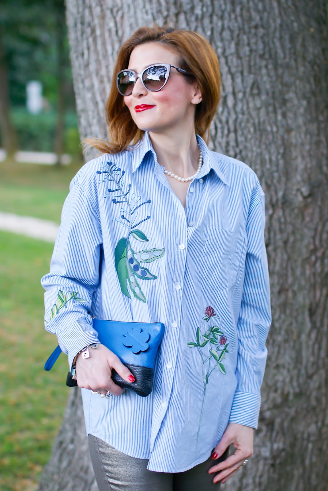 New life to classic button down shirt, featuring Gant Spring Summer 2017 collection on Fashion and Cookies fashion blog, fashion blogger style