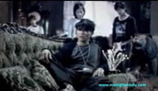 Tentang Aku Kau dan Dia - Kangen ~ Music, Entertainment & Lifestyle