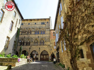 Cordes sur Ciel, Francia