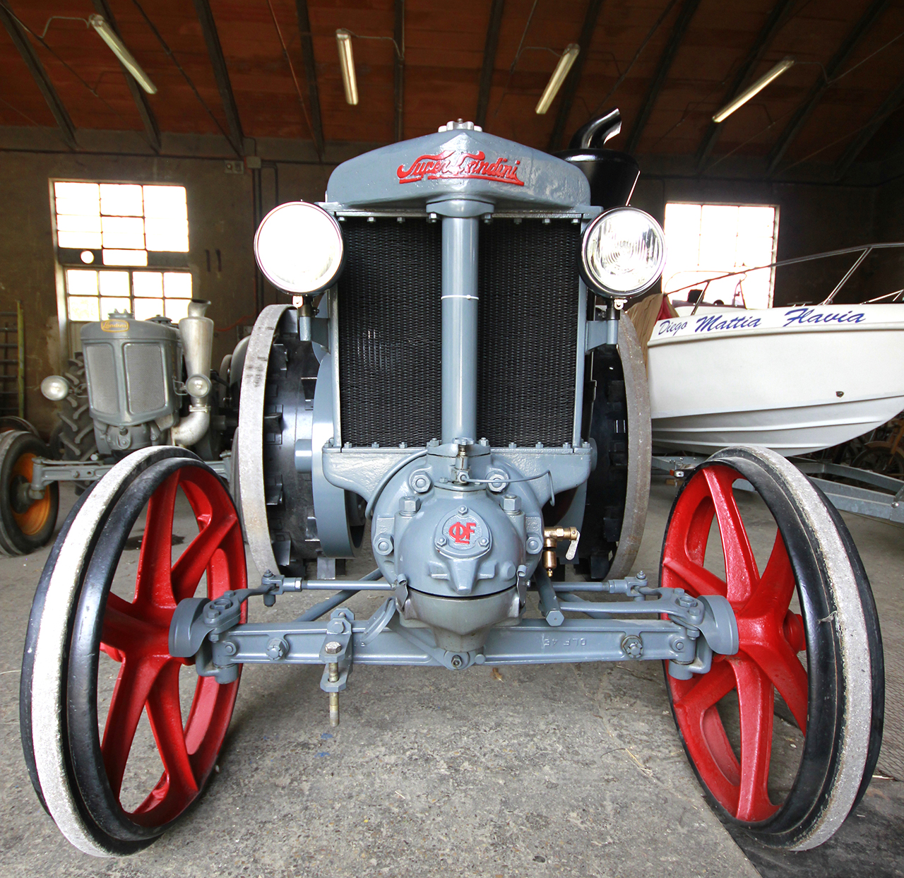 Trattori d'epoca per passione Il Testa calda Landini nella storia (19201960) Trattori d'epoca per passione Il Testa calda Landini nella storia (19201960)