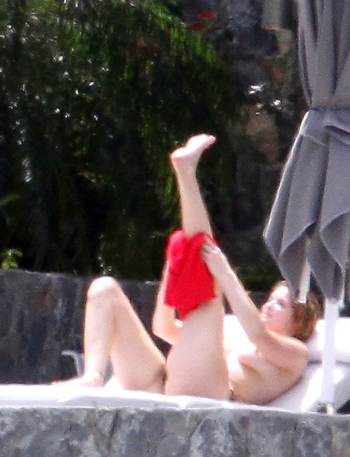 Stephanie Seymour Topless Candid Photos While On Vacation ...