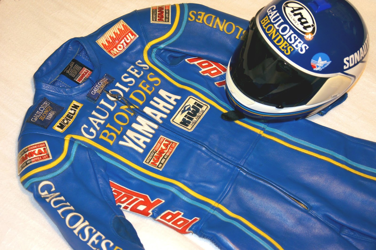 samurai‐bikers NANKAI Lether Racing Suit Christian Sarron official replica Gauloises Yamaha