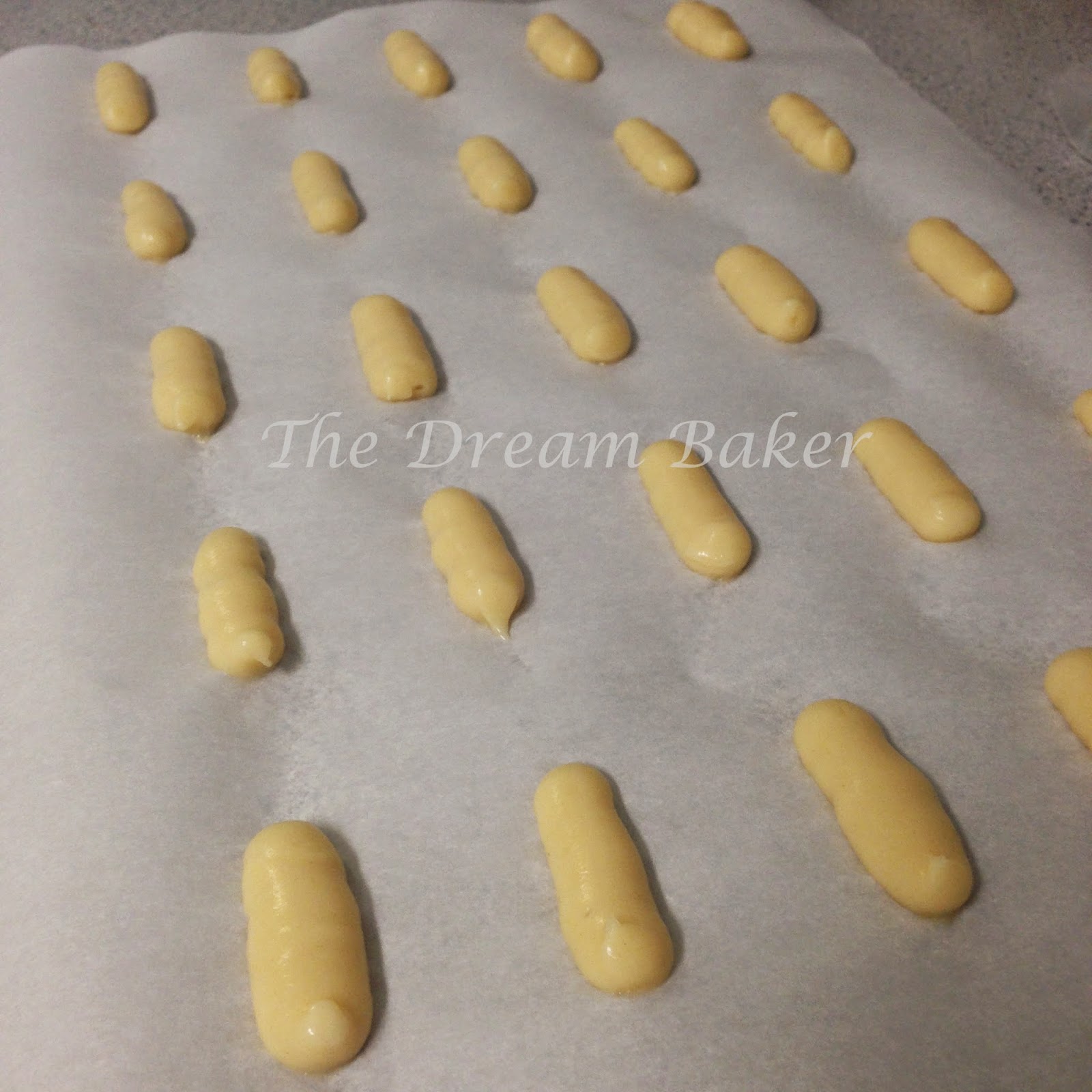 The Dream Baker...: Chocolate Éclairs (Minis)