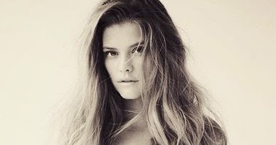 Beach Chair Sports: Nina Agdal Teasing Me With These Almost Nudes - UPDATED