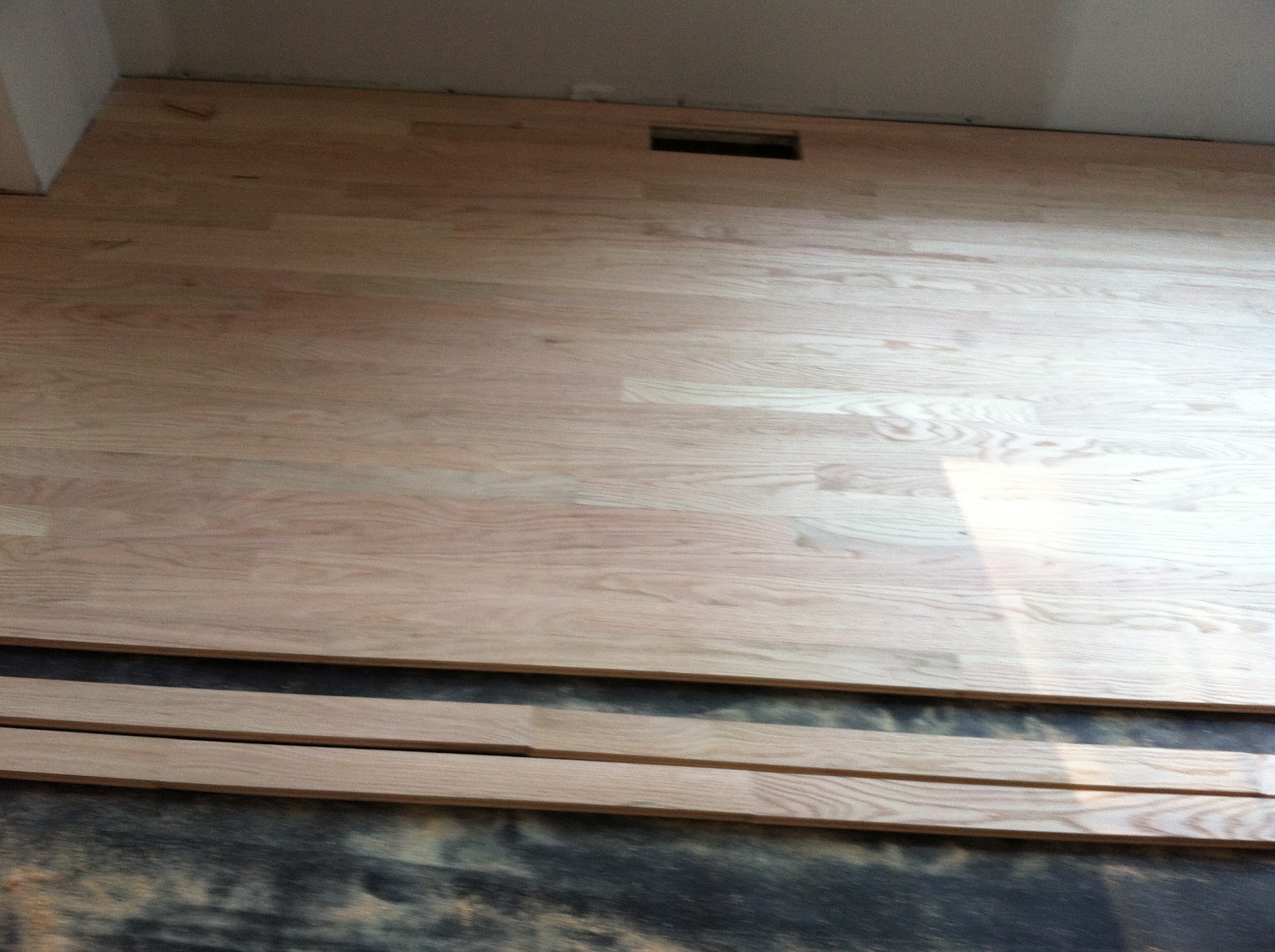 Laminate Flooring On Garage Walls LAMINATE FLOORING