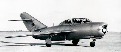 истребитель МиГ-15бис