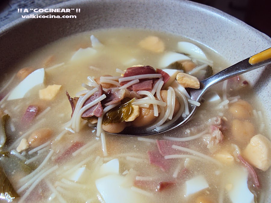 Sopa de picadillo