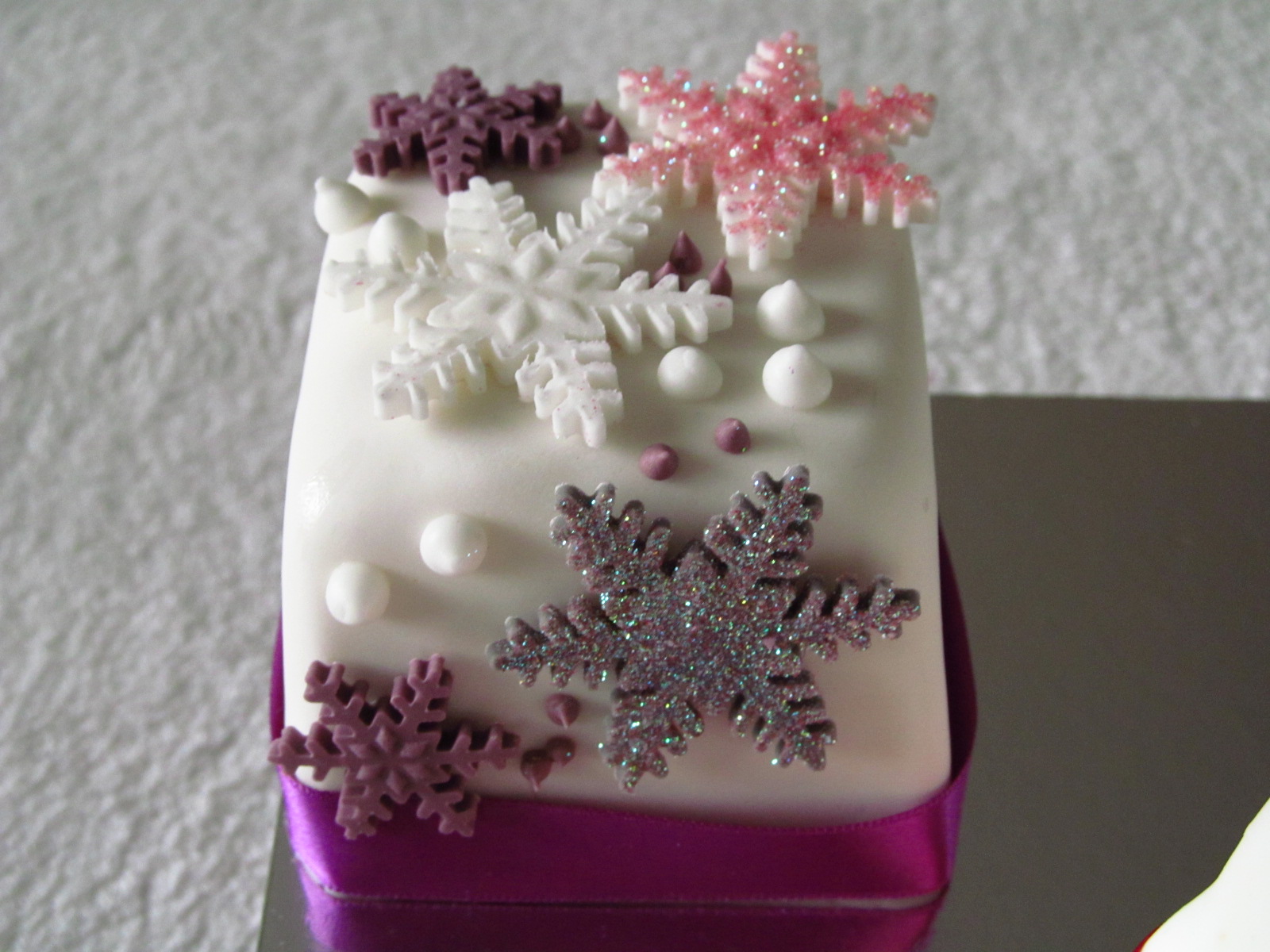 Good Food, Shared: Mini Christmas Cakes