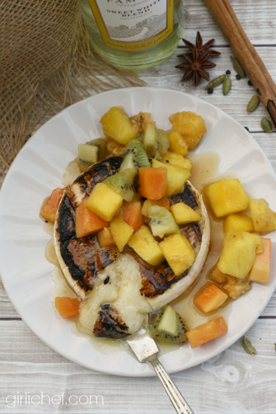 Grilled Brie with Tropical Fruit Compote