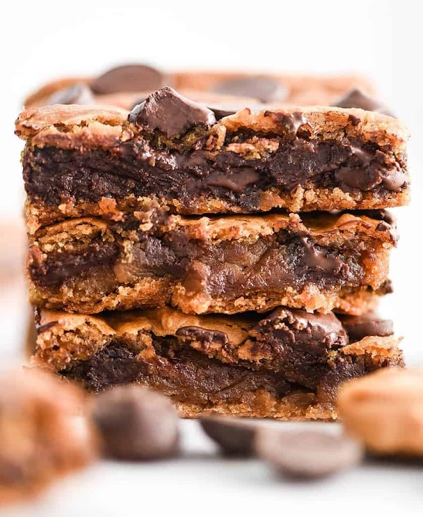 Healthy Peanut Butter Blondies Healthy Peanut Butter Blondies