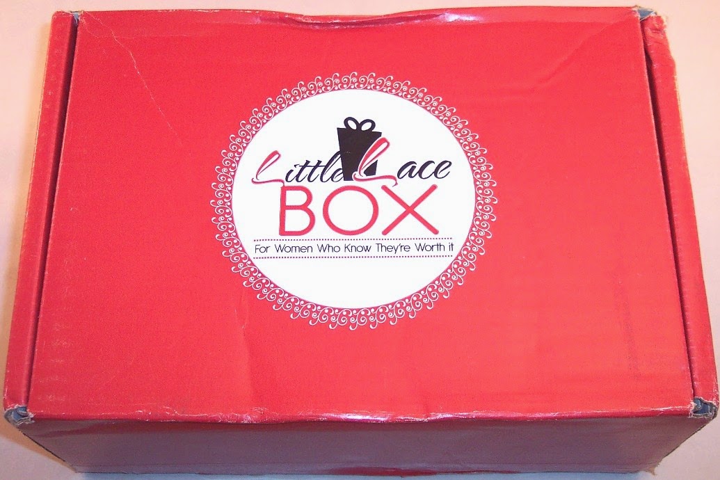 Lone Star Shopper Little Lace Box Review, February 2015 + 10 Discount