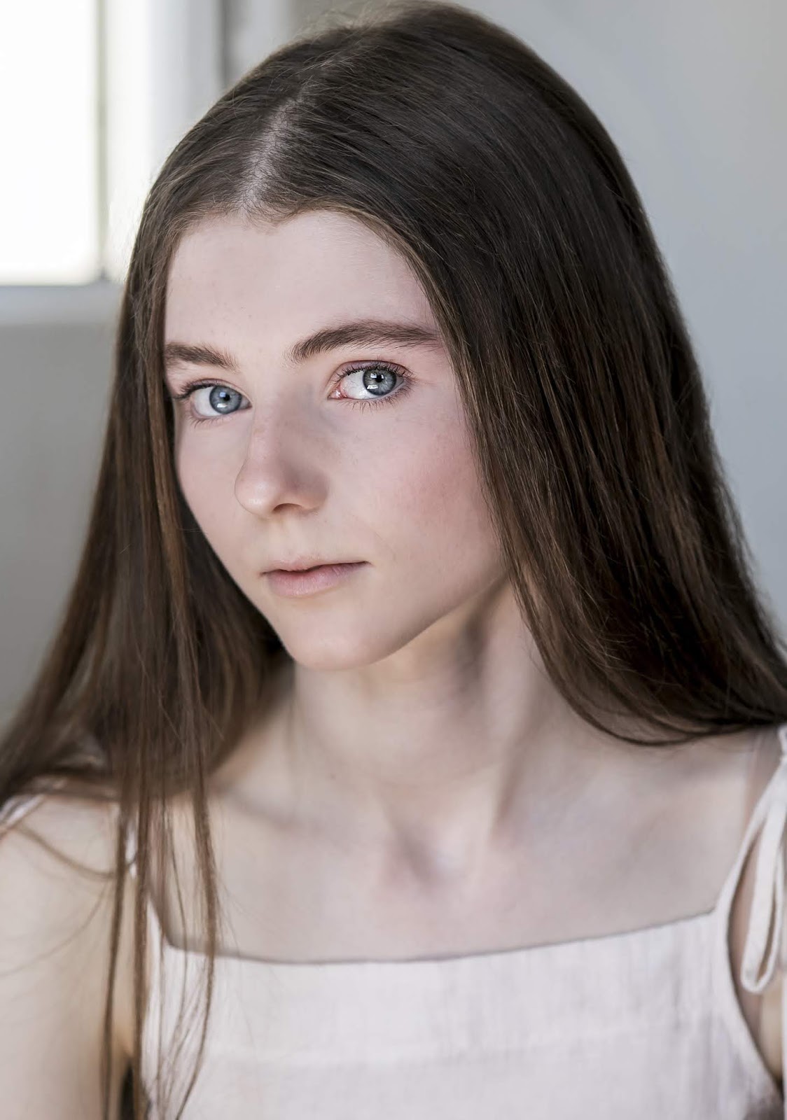 Thomasin mckenzie. томасин харкорт маккензи. томасин маккензи хоббит астрид. Thomasin mckenzie. томасин харкорт маккензи.