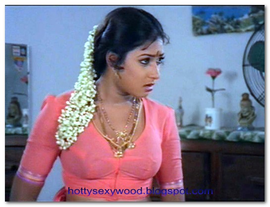 telugu actress yamuna family photos telugu actress aamani s biography telugu actress yamuna family photos telugu actress aamani s biography