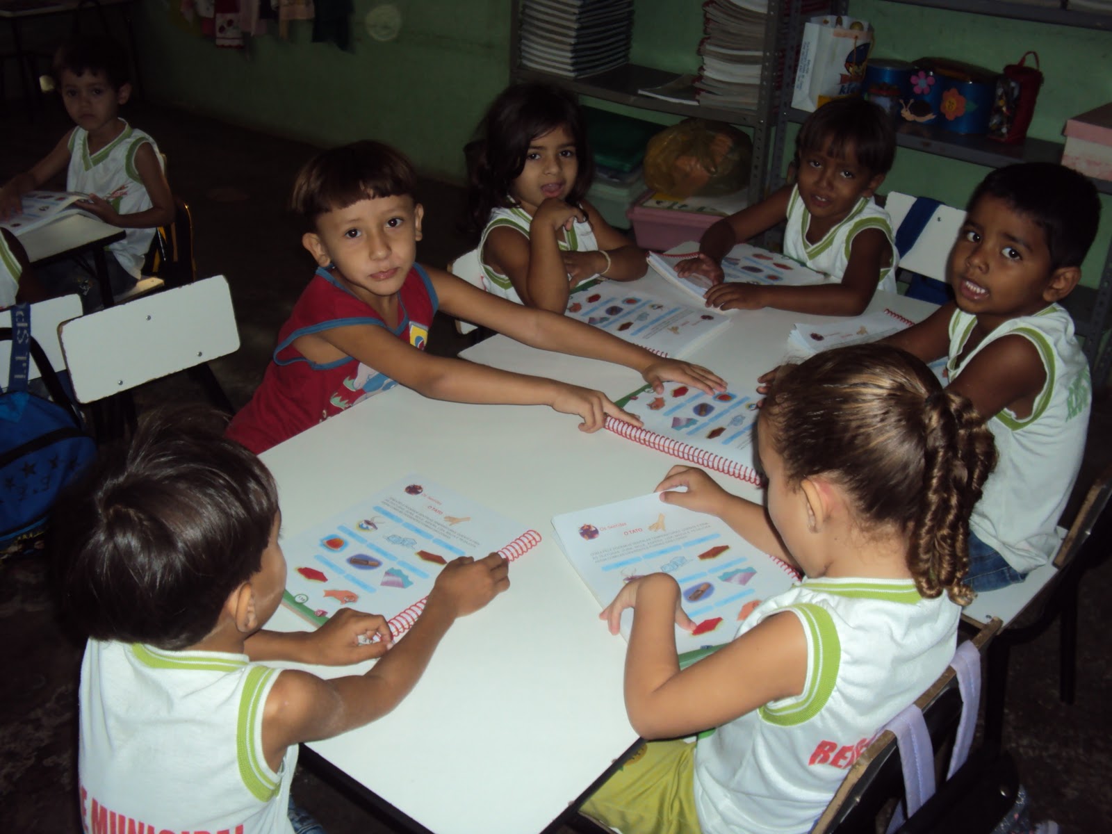 Educação Infantil: Espaço para Cuidar, Educar e Encantar: Atividades ...