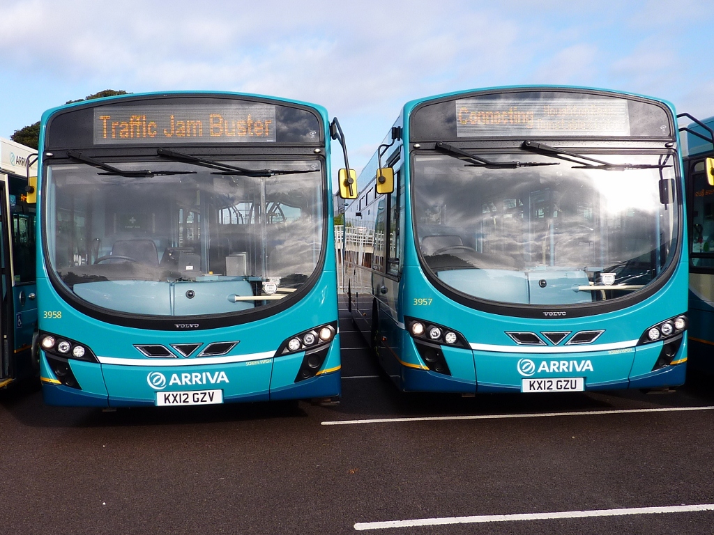 About Dunstable Launch of Arriva's 11 new buses for Dunstable