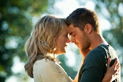 Resensi Film The Lucky One