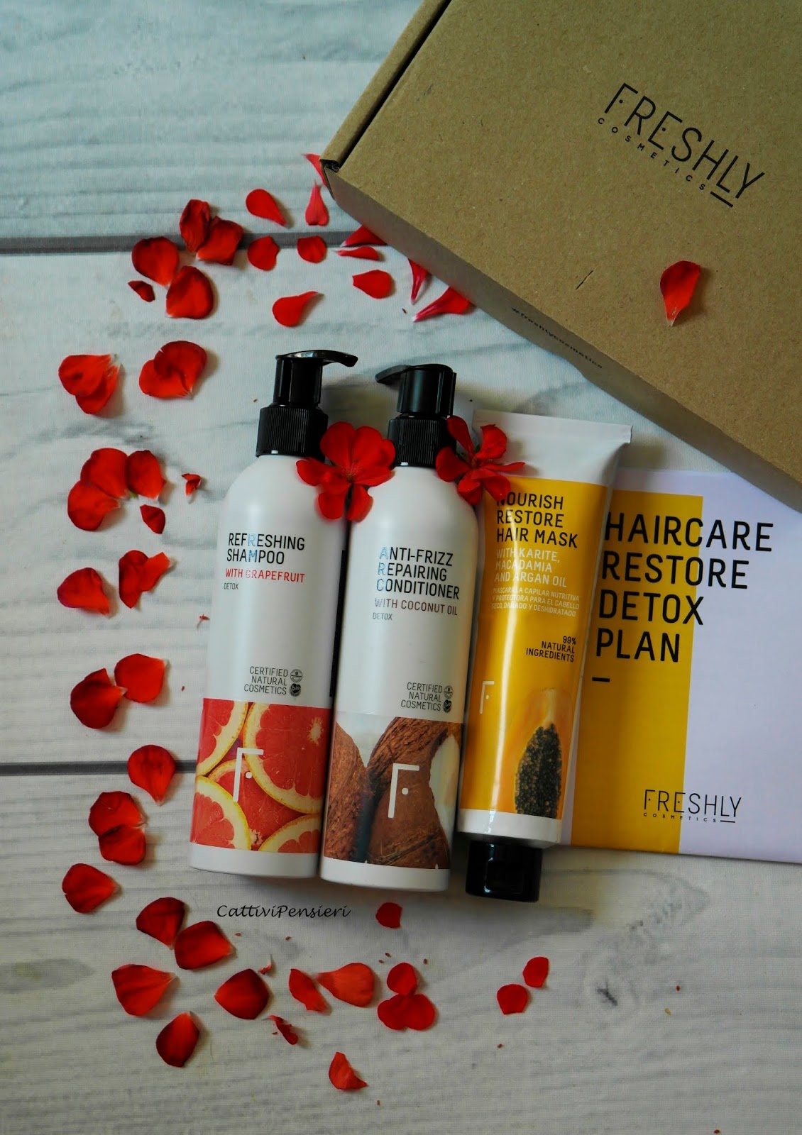 cattivi pensieri recensioni freshly cosmetic haircare restore detox plan