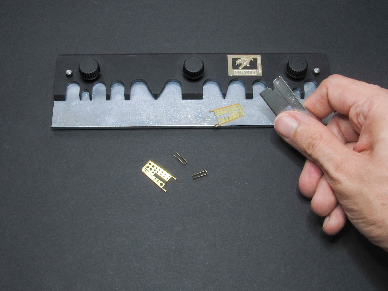 RP TOOLZ Piranha photoetch bending tool DetailScaleView