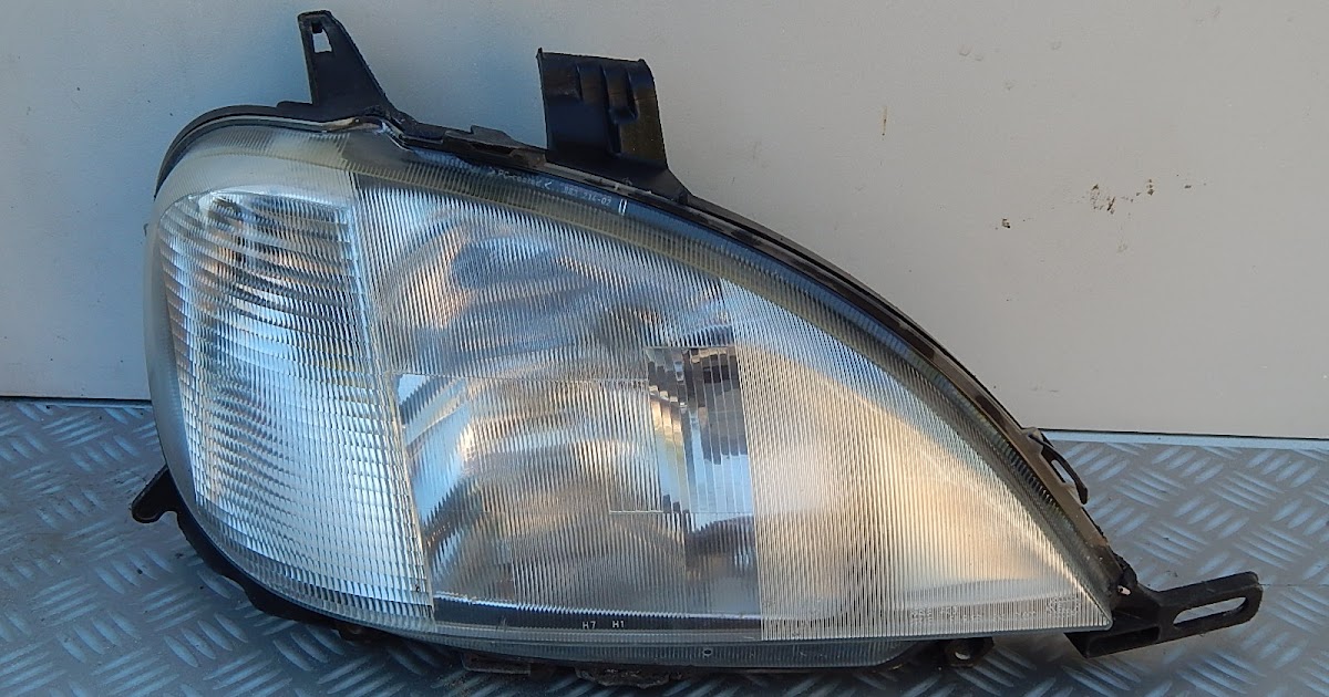 Naprawa świateł samochodowych Mercedes ML W163 prawa
