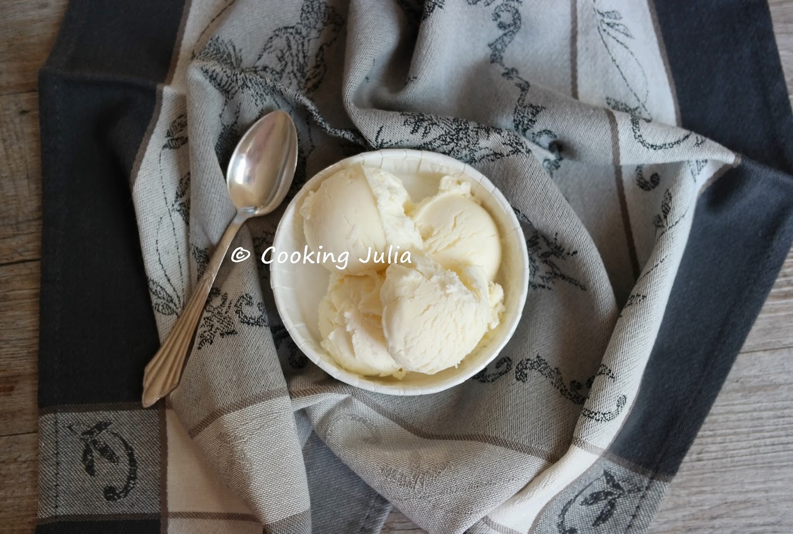 COOKING JULIA GLACE 2 INGRÉDIENTS PRÊTE EN 5 MINUTES SANS SORBETIÈRE