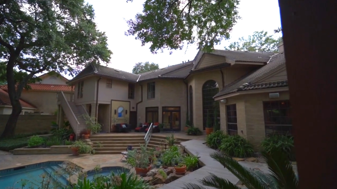 22 Photos vs. 15406 Old Stone Trail, Houston, TX Interior Design Luxury Home Tour