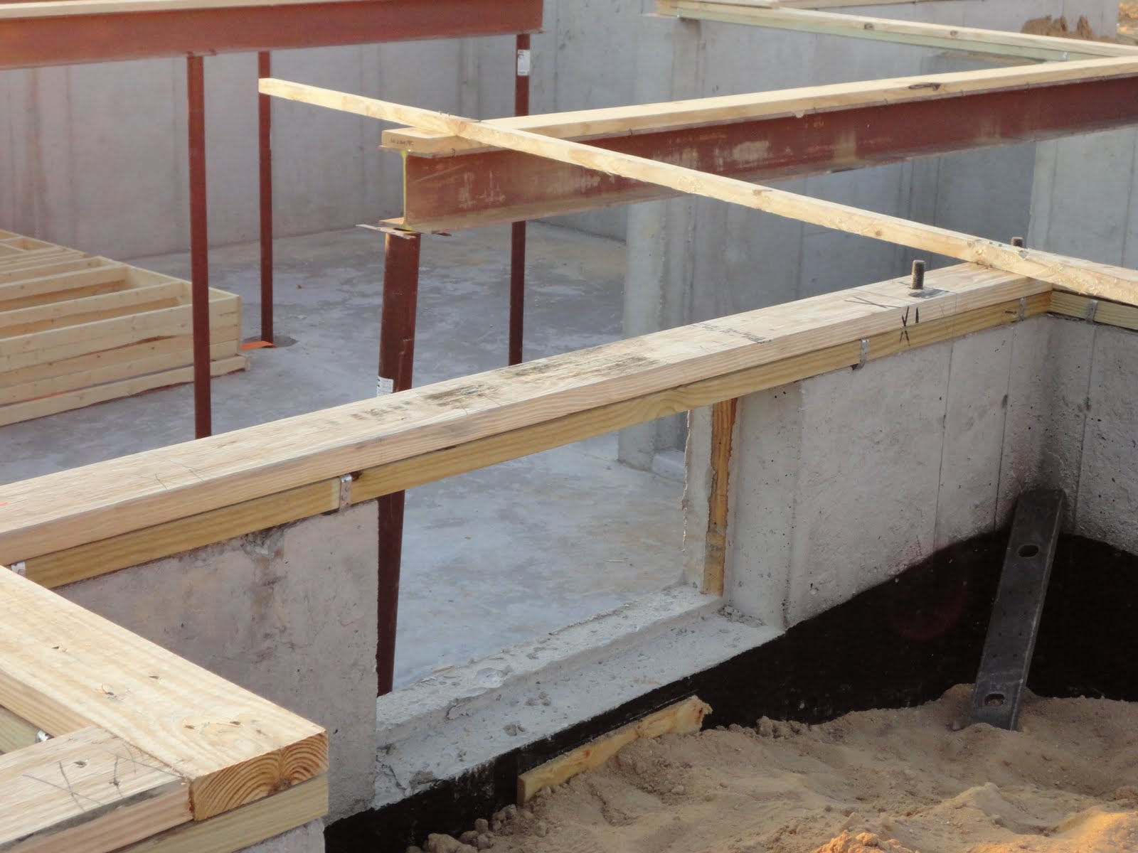 Building a Ryan Homes Avalon Sill Plate and Steel Beams