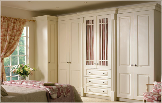 3 different types of wardrobes