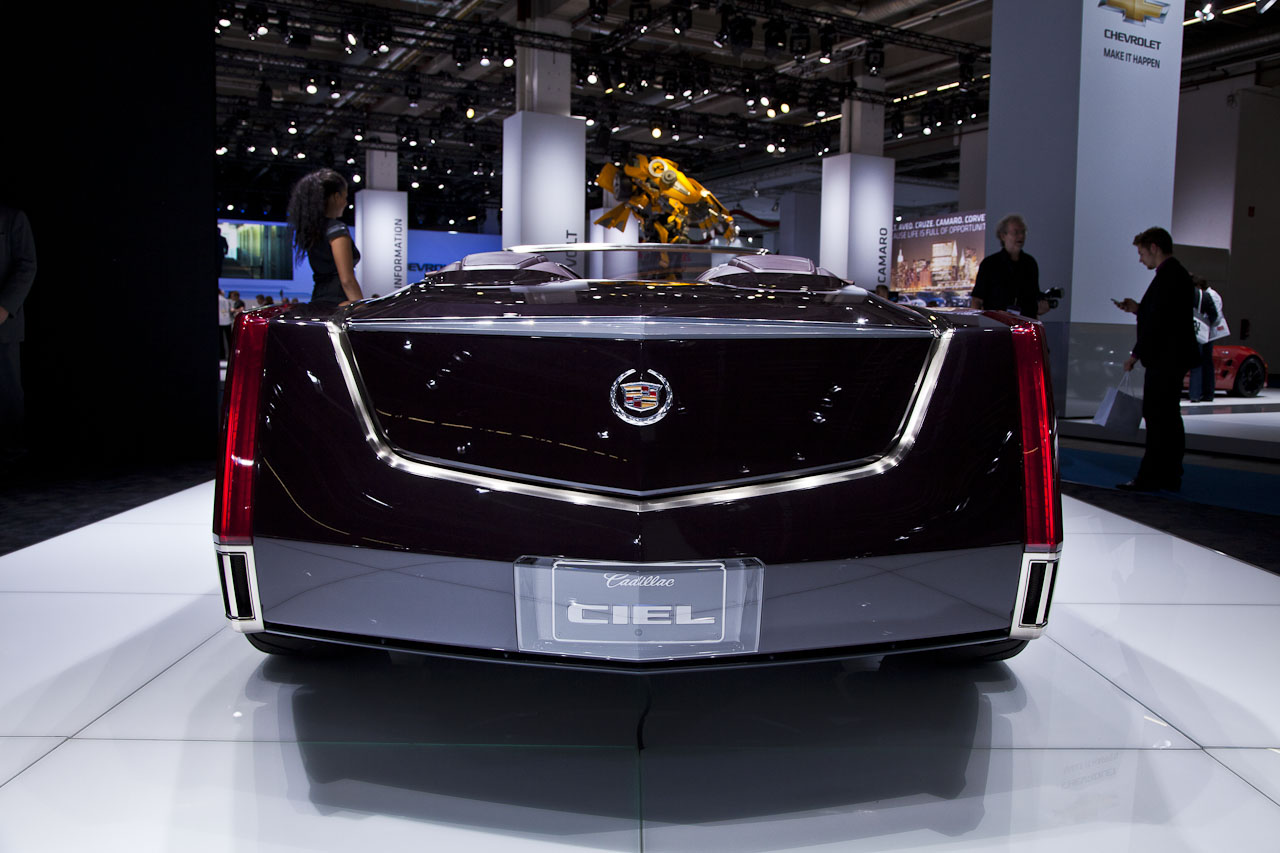 Garage Car: Cadillac Ciel Concept Live Pics Frankfurt 2011