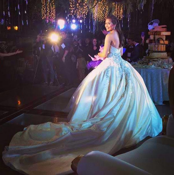 Top 10 Grandest Debut Gown of Pinay Celebrities