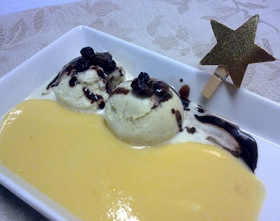 Helado de Vainilla con Crema de Melocoton