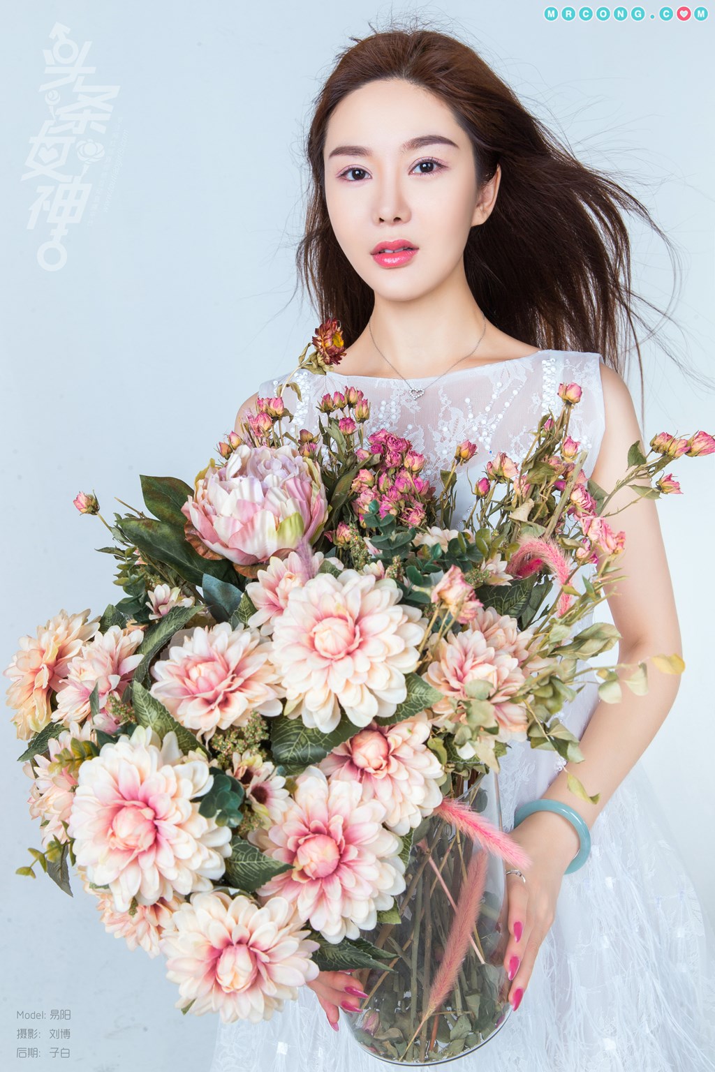 TouTiao 2018-07-27: Model Yi Yang (易 阳) (11 photos) photo 1-6