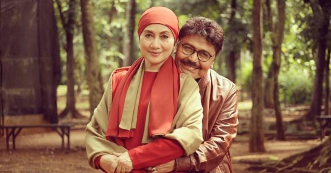 Lirik Lagu Dangdut Muchsin Alatas Feat. Titiek Sandhora - Hatimu Hatiku
