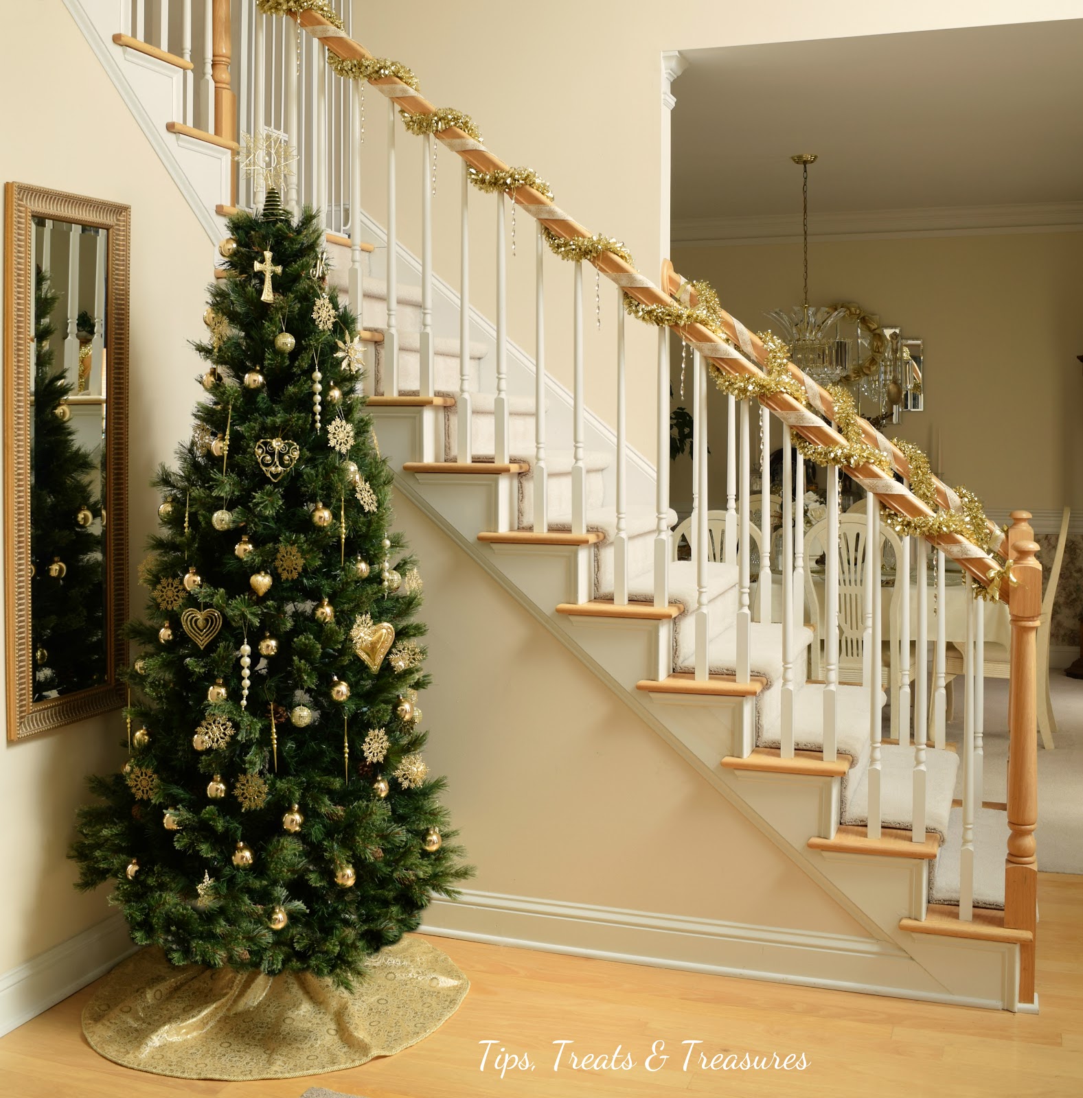 Tips Treats Treasures Christmas Decor 2015 II