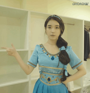 변신하는 아이유.gif | 인스티즈