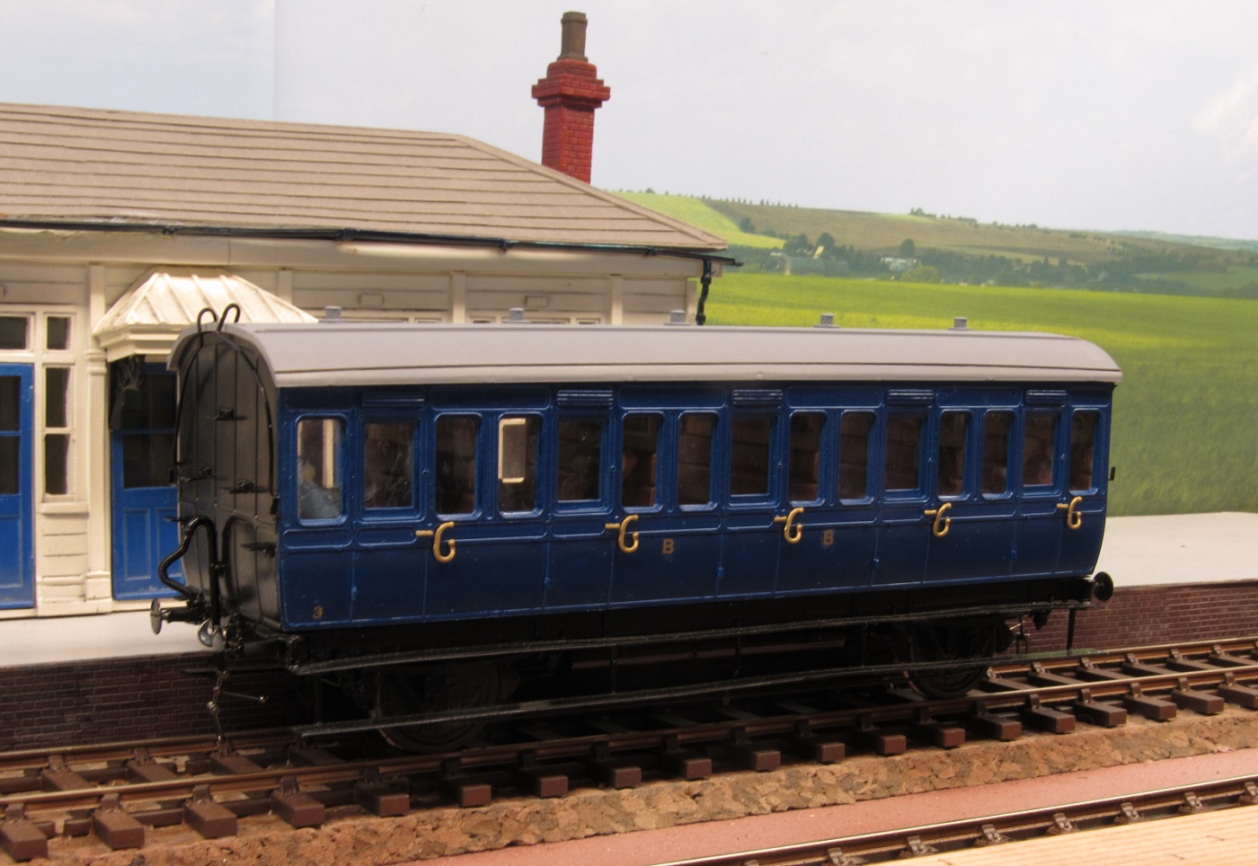 o gauge coach kits