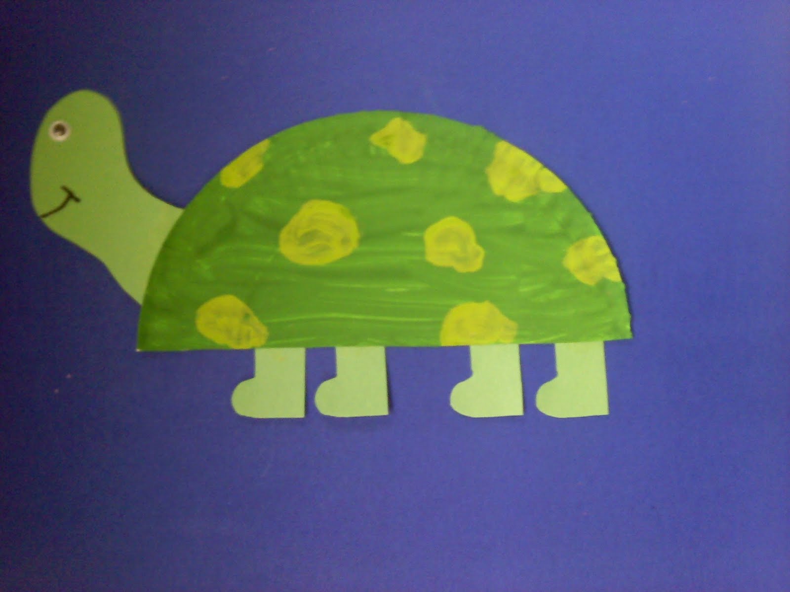 crafts-for-preschoolers-paper-plate-turtle