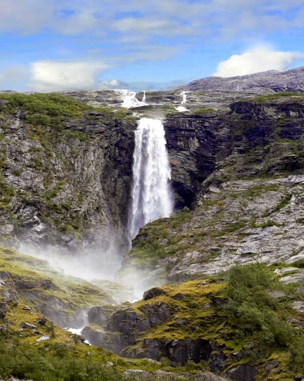 Krunefossen, Norway