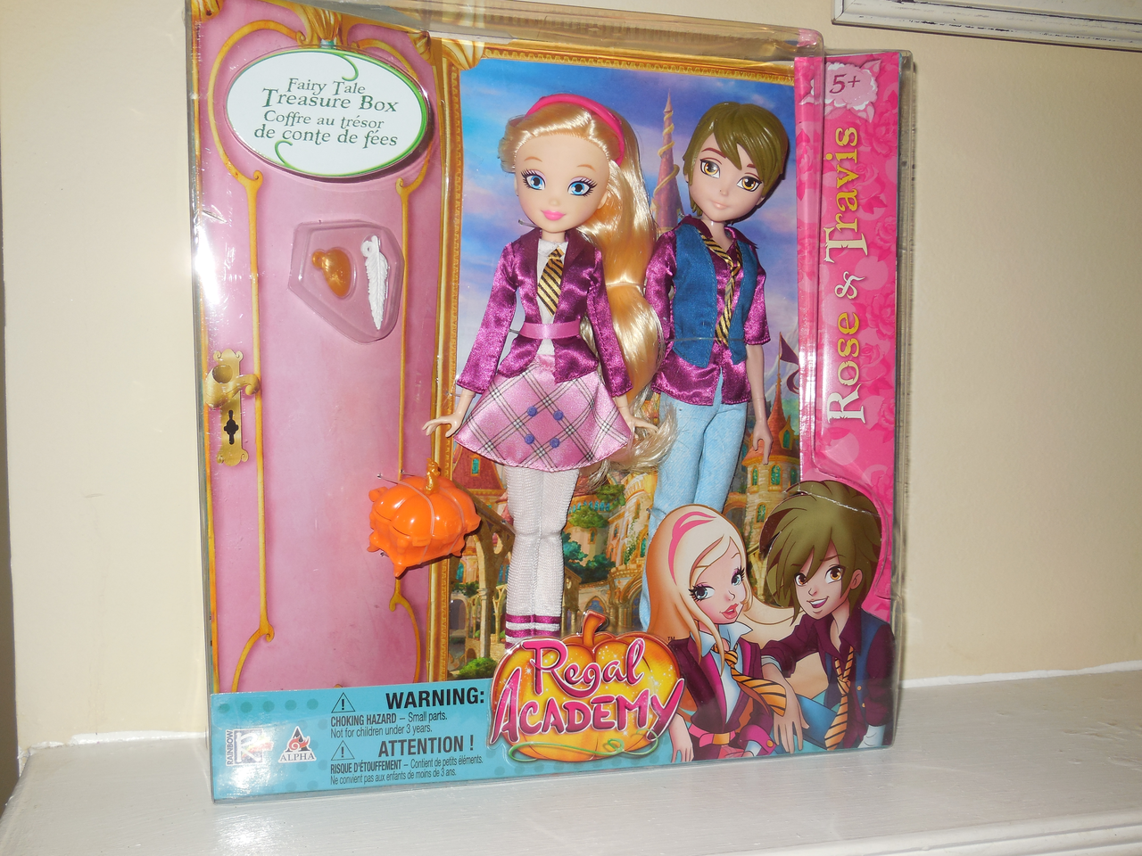 Veni Vidi Dolli REVIEW Regal Academy Rose & Travis and Regal Vicky