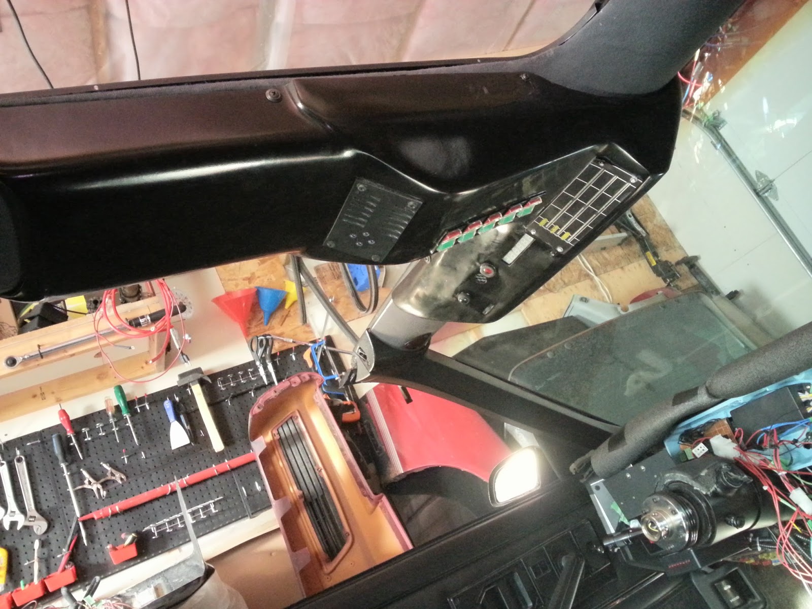 My Knight Rider 2000 project: Upper Console Installed