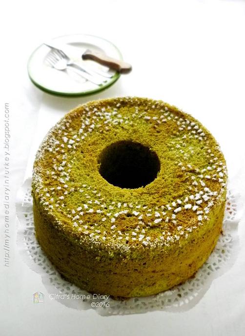 Best Spinach Chiffon Cake / Chiffon cake bayam. #chiffoncake #spinachcakerecipe #kidsfriendlyfood #bake #cakebayam #chiffoncakerecipe #chiffonbayam #greencolorcake #ıspanakşifonkek