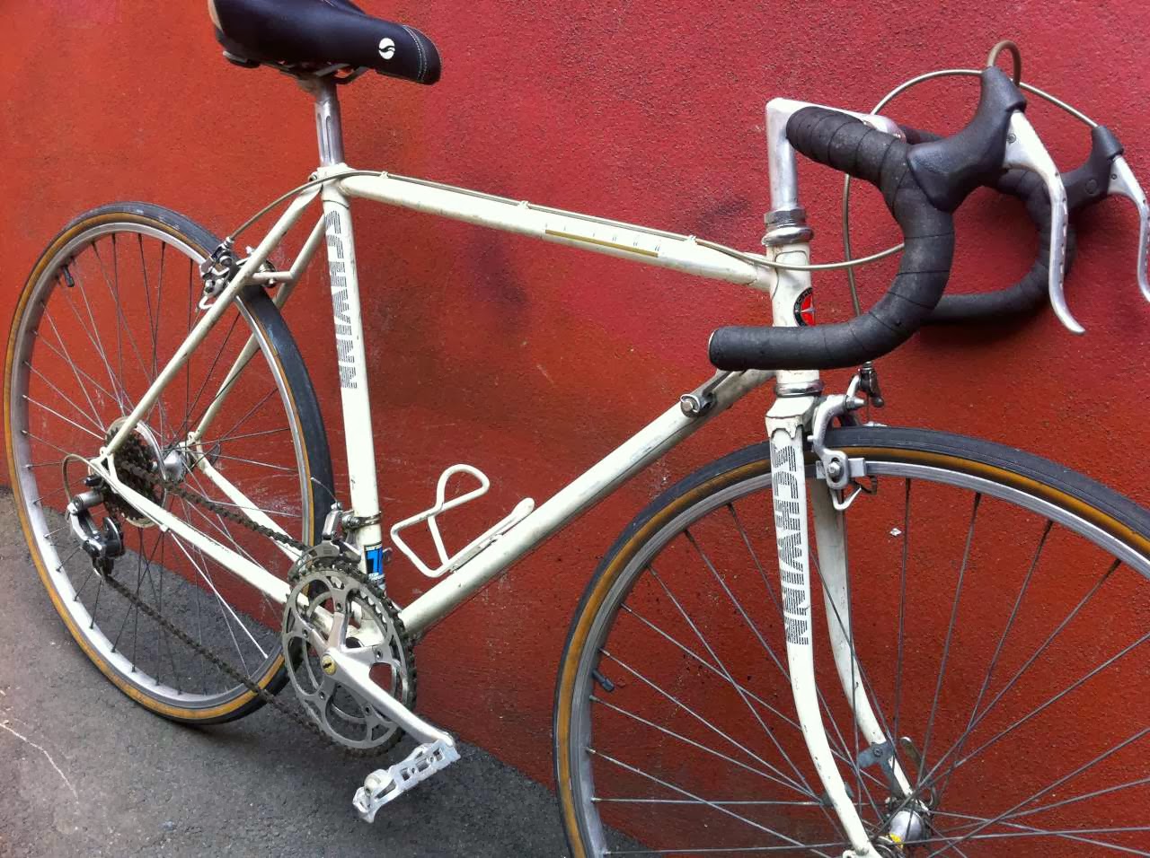 Bike Boom refurbished bikes 1986 Schwinn le tour road bike